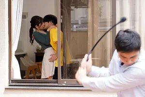 Để vợ Tsumugi Akari ở nhà cho cấp dưới địt